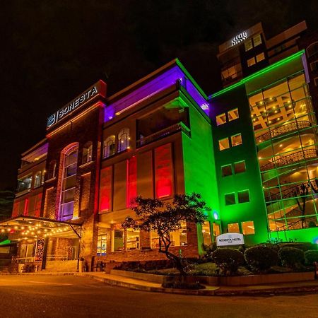 โรงแรมฮาวเวิร์ด จอห์นสัน โลคา โลจา ภายนอก รูปภาพ